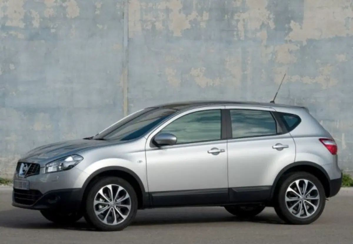 Nissan Qashqai usata a Cosenza (20)