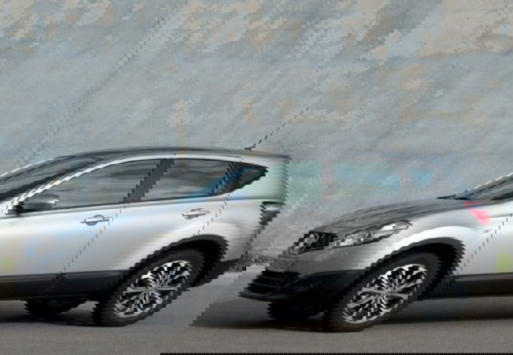 Nissan Qashqai usata a Cosenza (20)