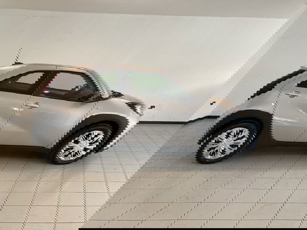 Toyota Aygo X usata a Barletta-Andria-Trani (4)