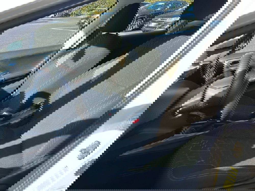 Peugeot 2008 usata a Vercelli (12)