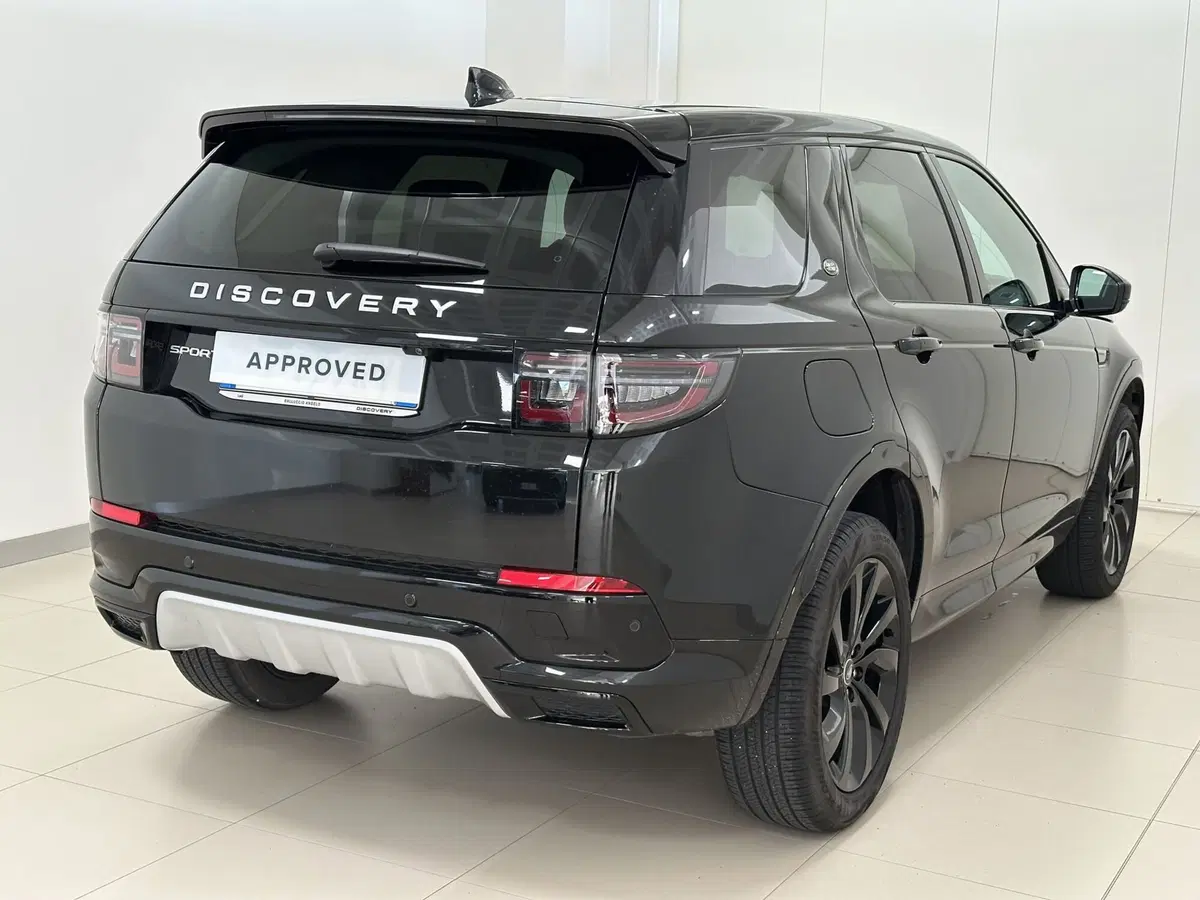 Land Rover Discovery Sport usata a Lodi (2)