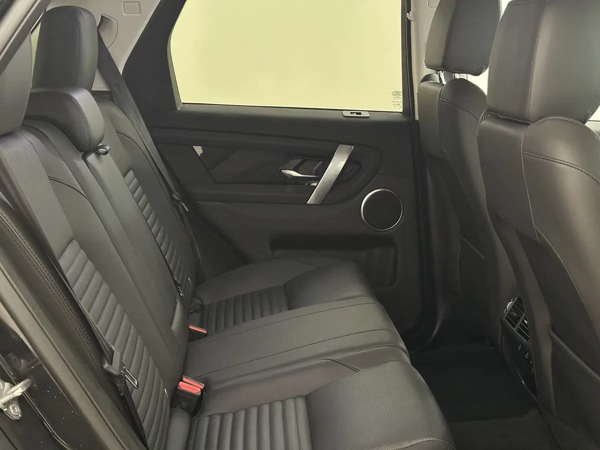 Land Rover Discovery Sport usata a Lodi (5)
