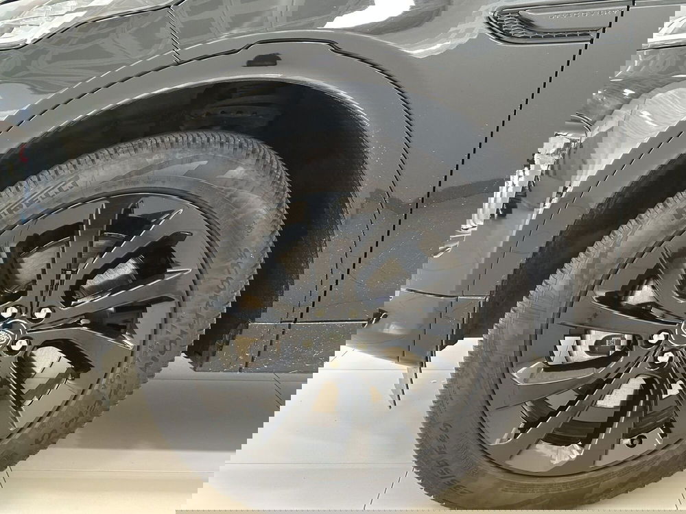 Land Rover Discovery Sport usata a Lodi (9)