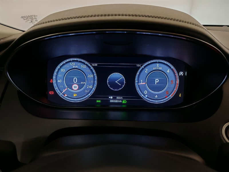 Jaguar E-Pace usata a Novara (10)