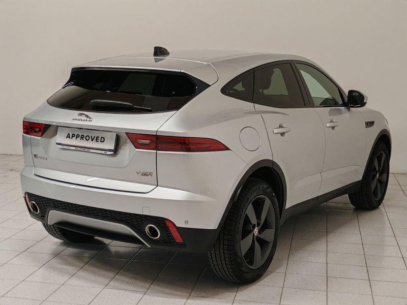 Jaguar E-Pace usata a Novara (2)
