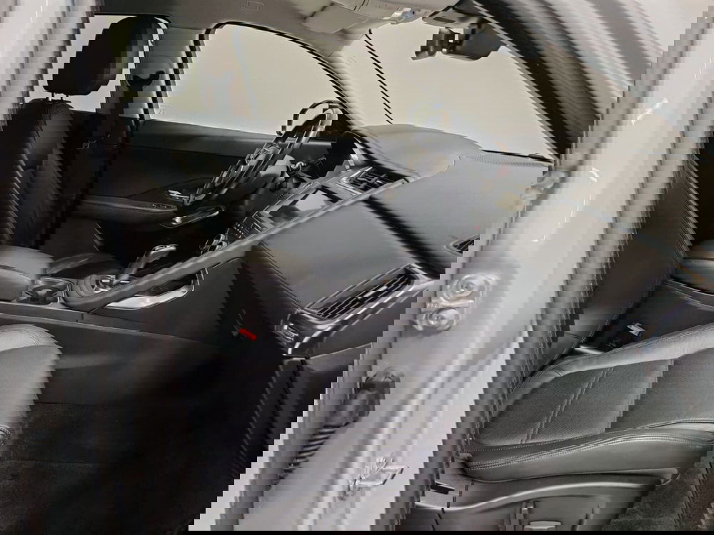 Jaguar E-Pace usata a Novara (3)