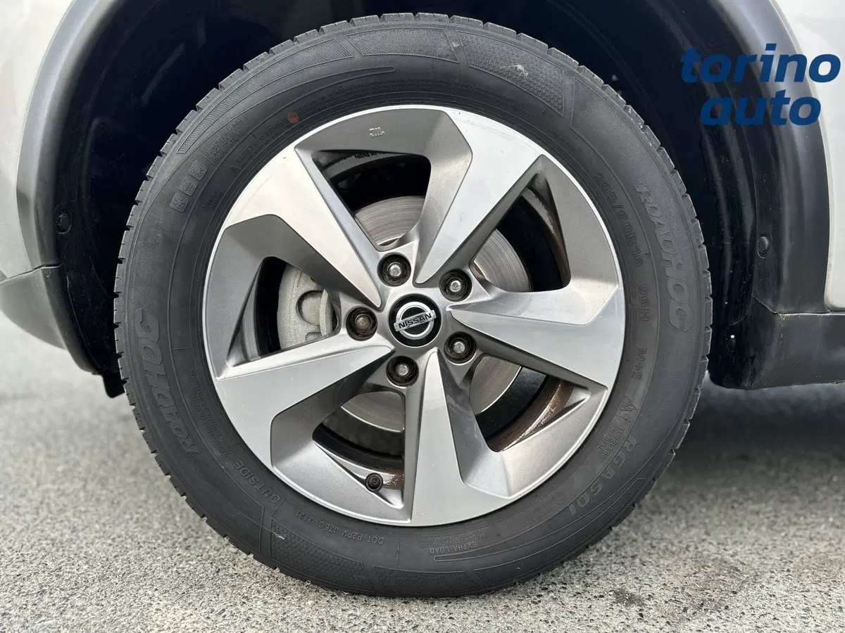Nissan Juke usata a Torino (9)