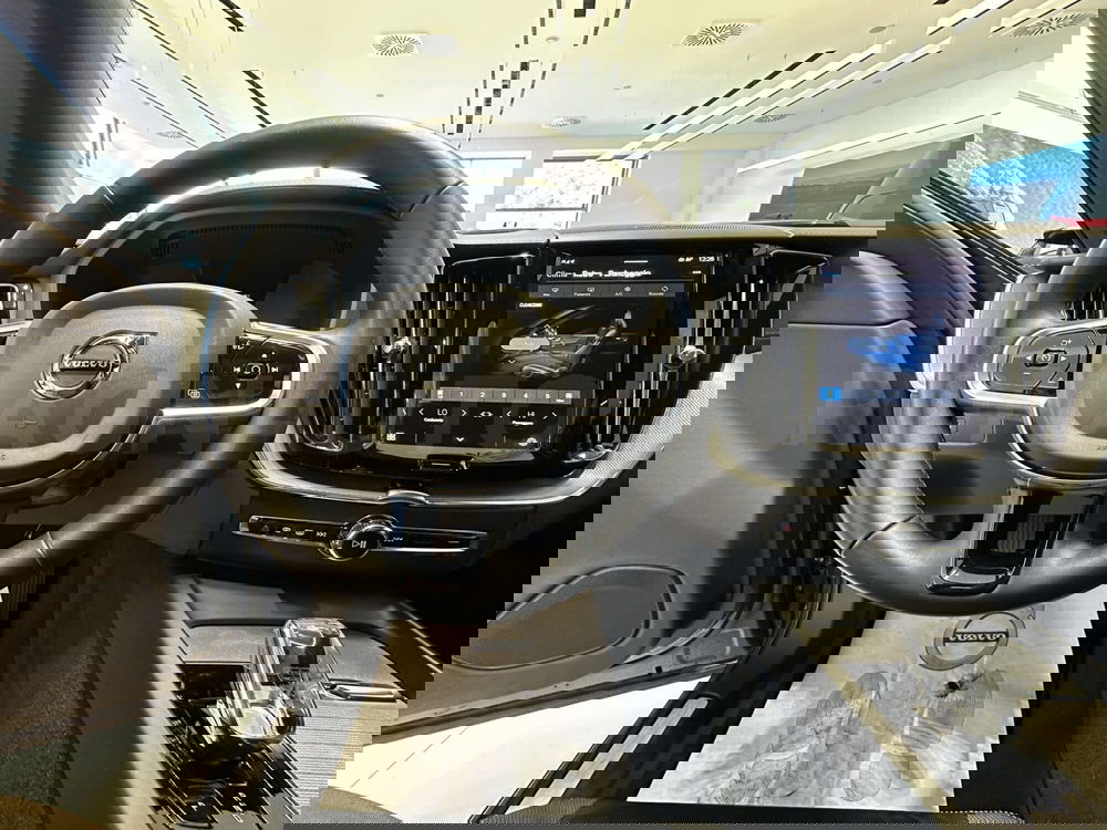 Volvo XC60 usata a Forlì-Cesena (16)