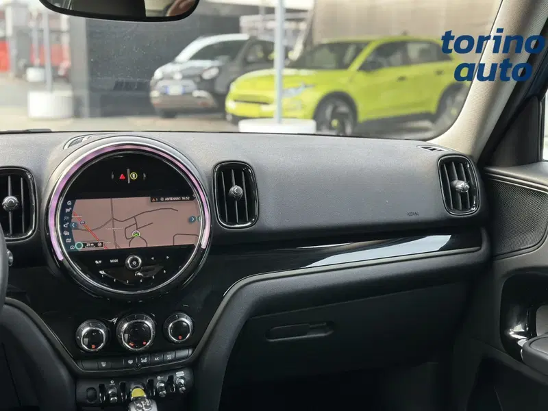 MINI Mini Countryman usata a Torino (15)