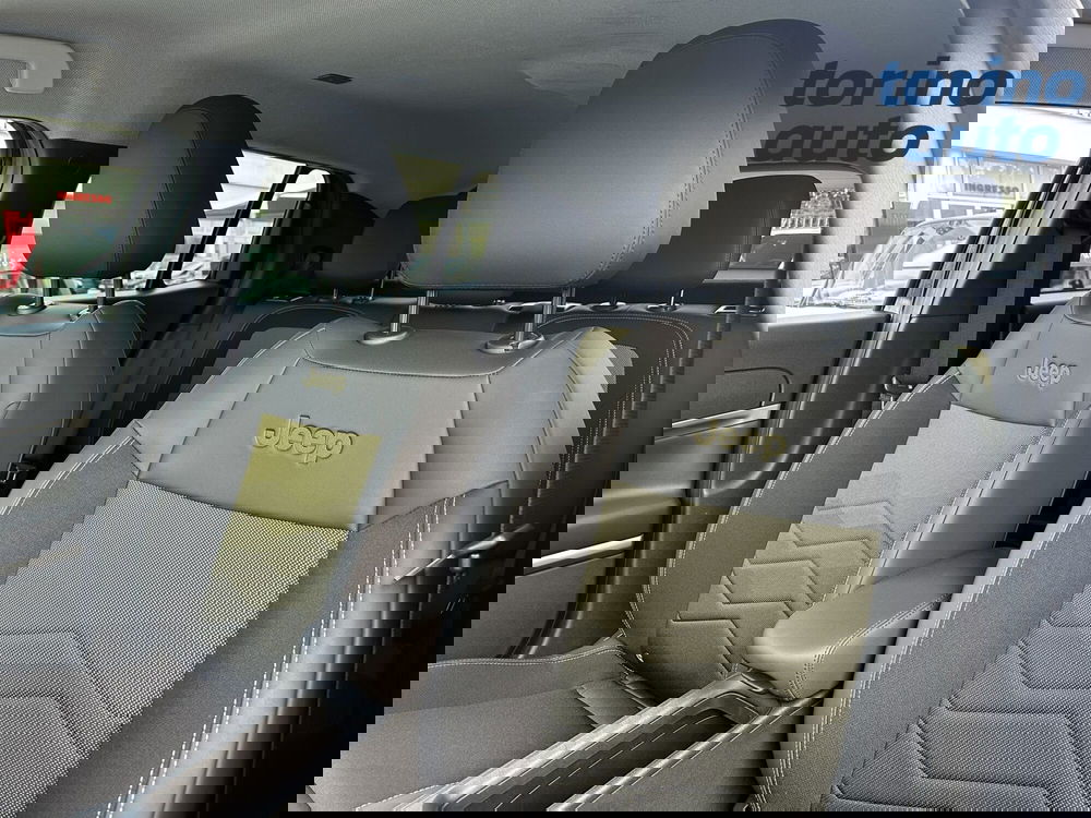 Jeep Avenger usata a Torino (11)