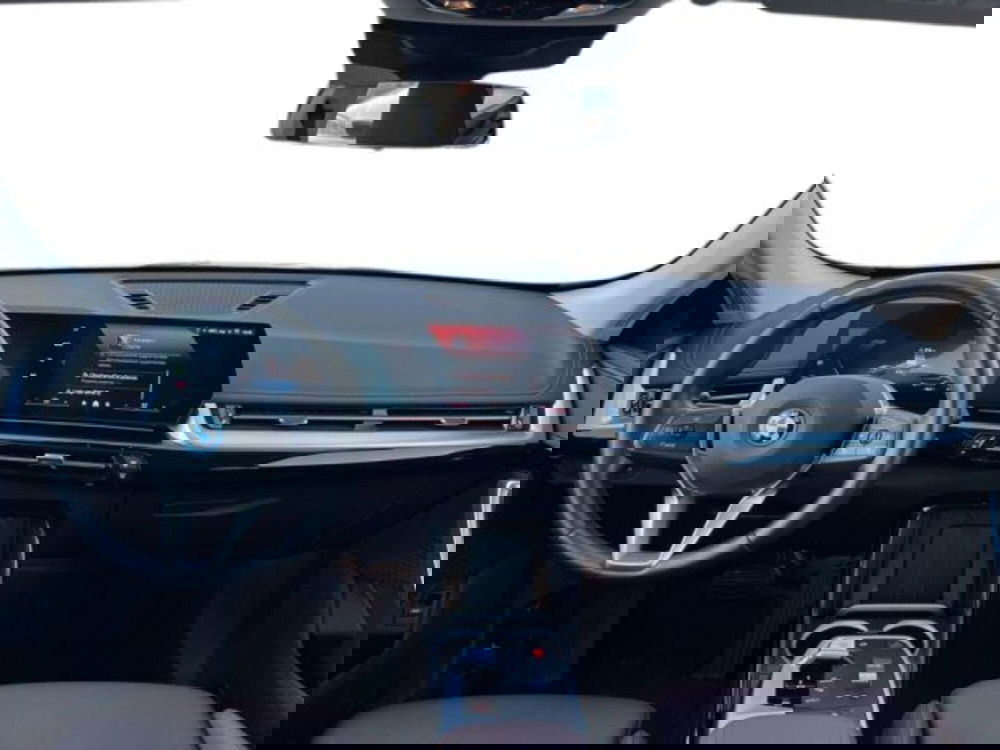 BMW iX1 usata a Lecce (11)