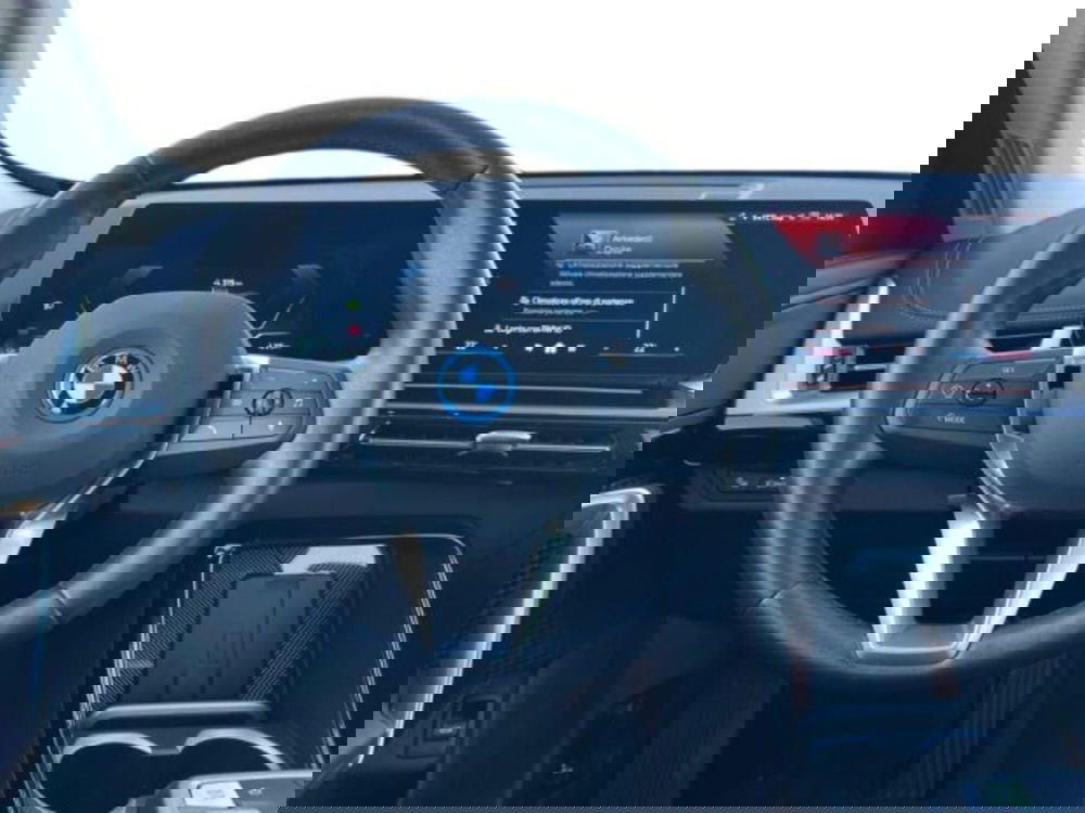 BMW iX1 usata a Lecce (12)