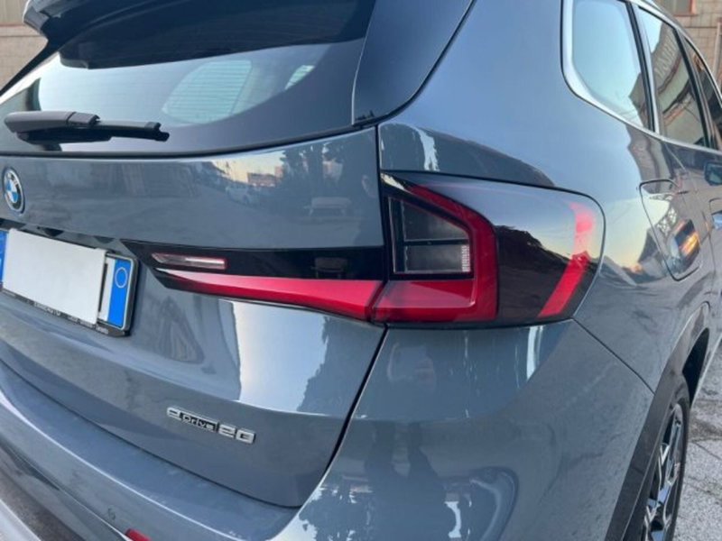BMW iX1 usata a Lecce (9)
