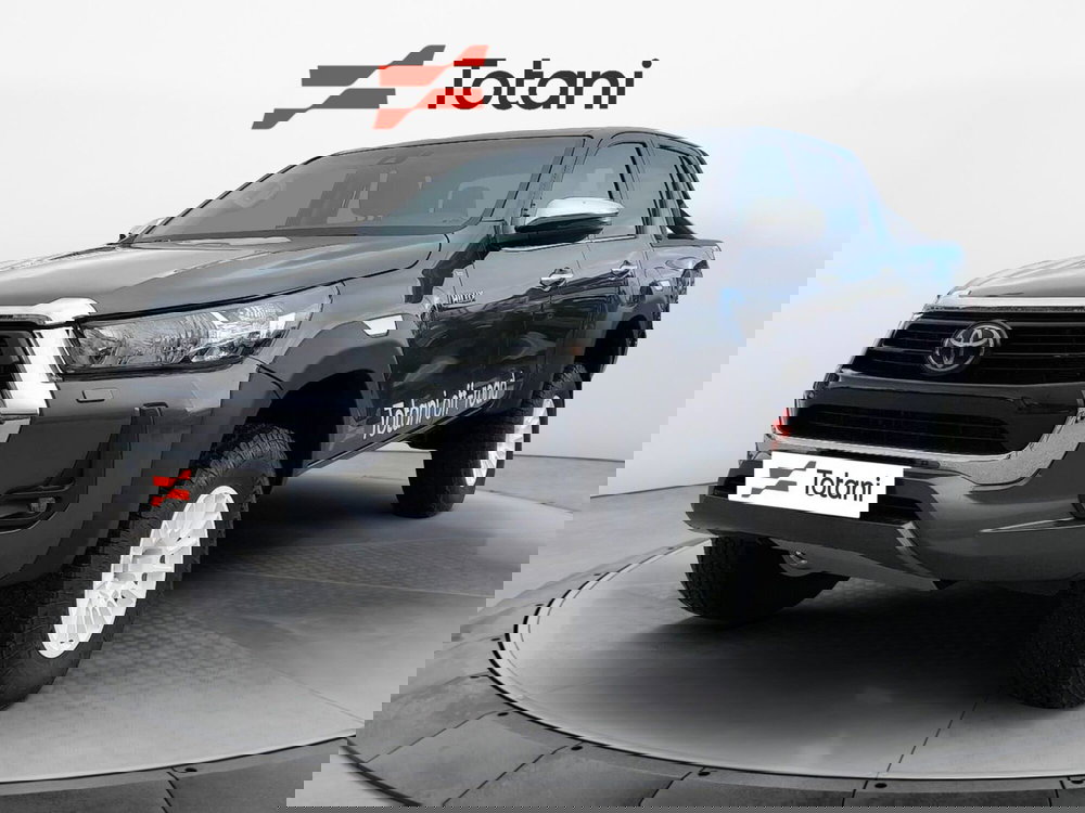 Toyota Hilux nuova a L'Aquila