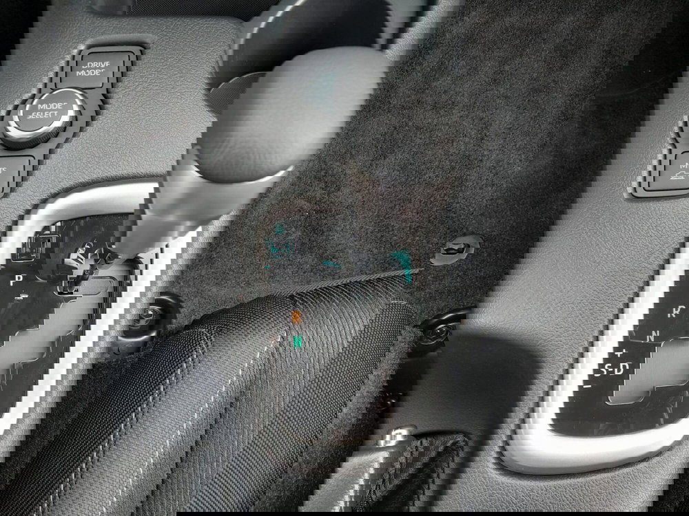 Toyota Hilux nuova a L'Aquila (16)