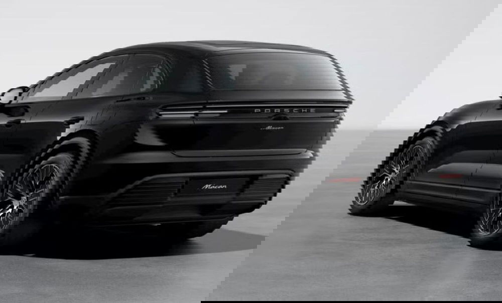 Porsche Macan nuova a Firenze (3)