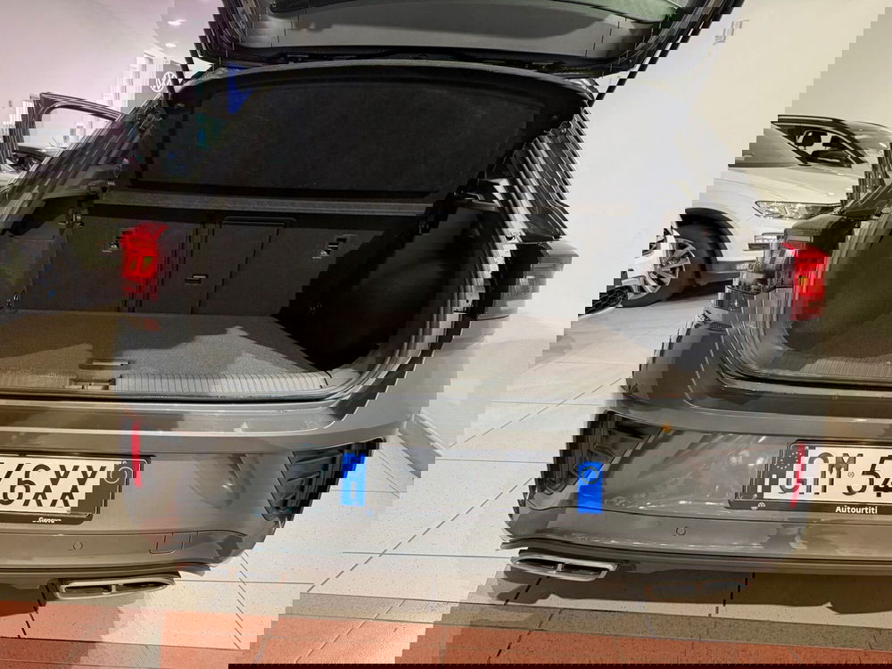 Volkswagen T-Roc usata a Genova (10)