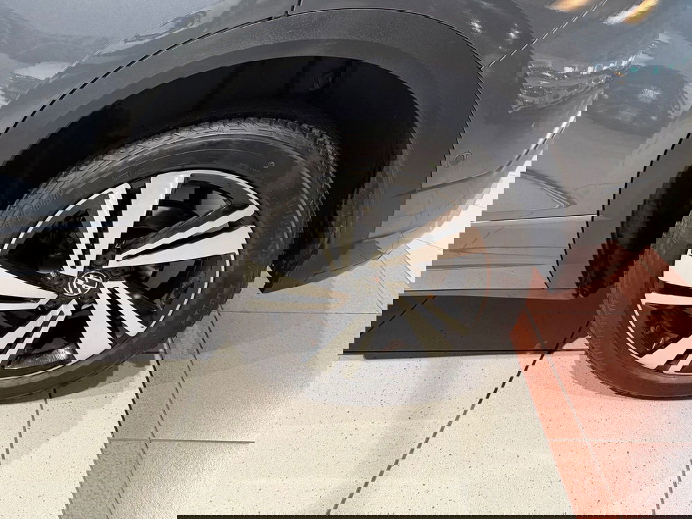 Volkswagen T-Roc usata a Genova (16)