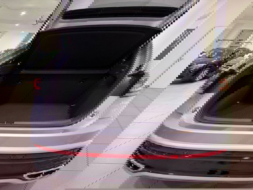 Volkswagen Taigo usata a Genova (12)