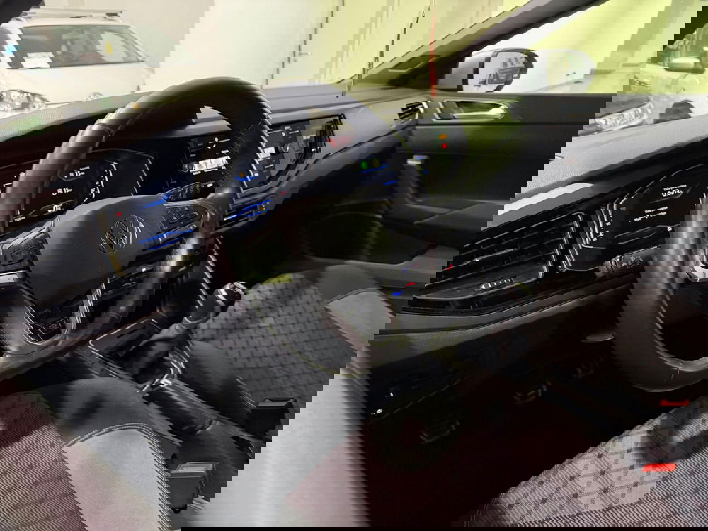 Volkswagen Taigo usata a Genova (9)