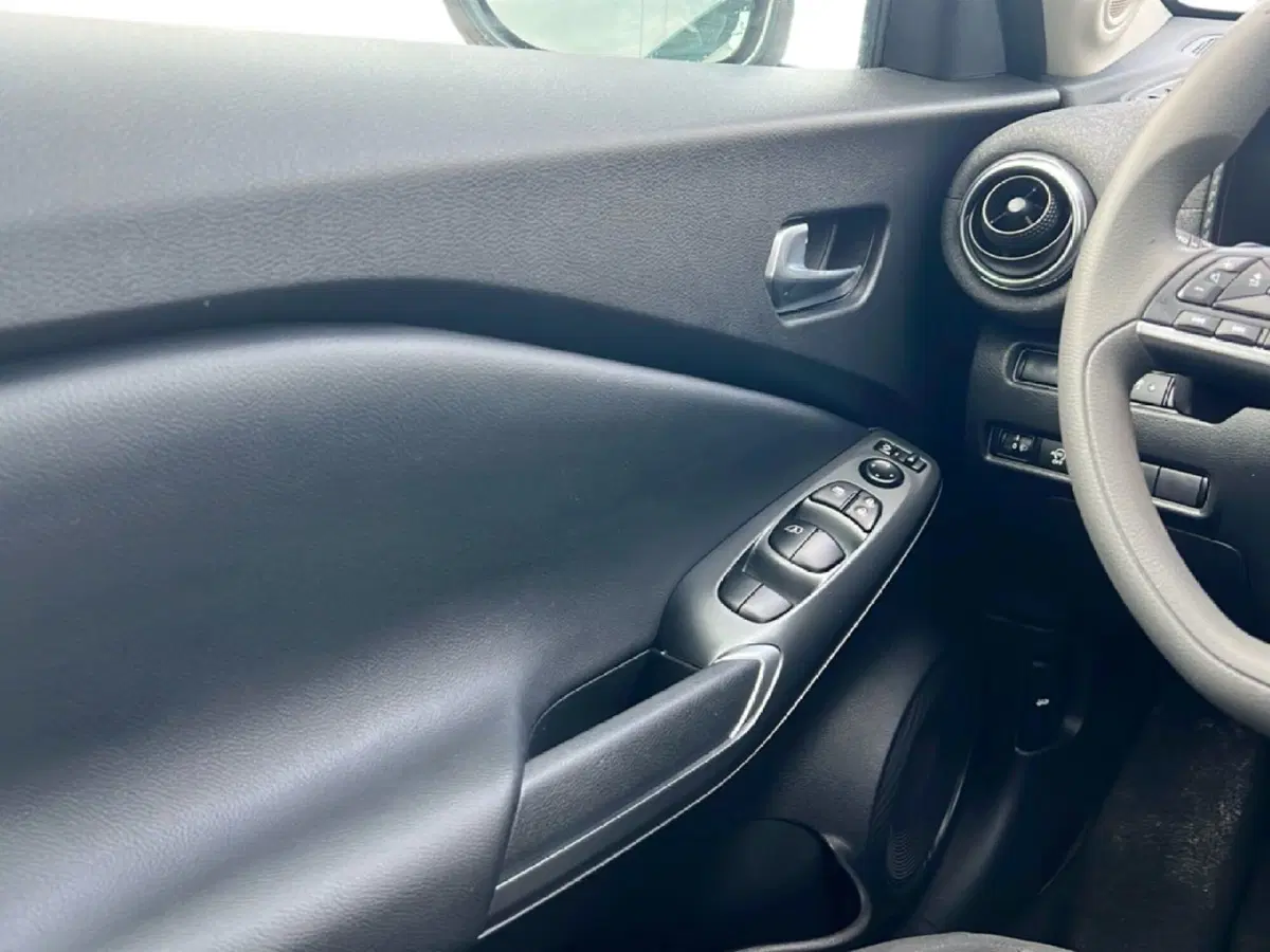Nissan Juke usata a Roma (19)
