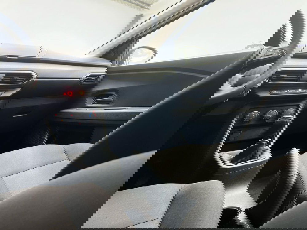 Dacia Sandero Streetway usata a Roma (13)