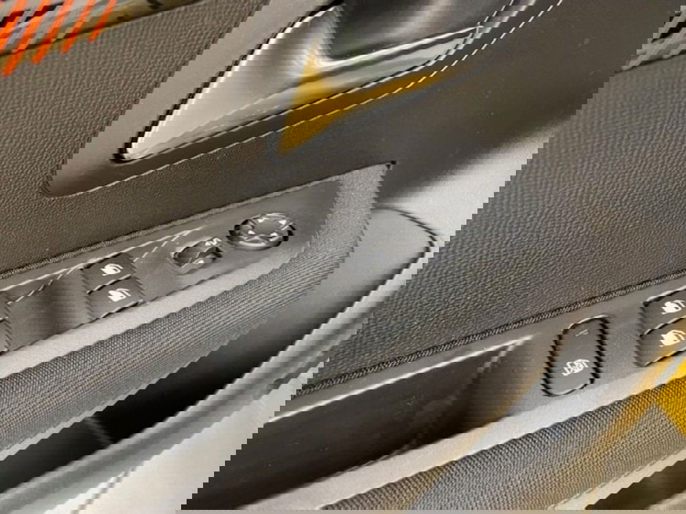 Peugeot 208 usata a Alessandria (18)