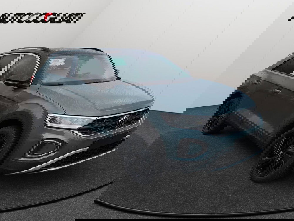 Volkswagen T-Roc nuova a Lecco (3)