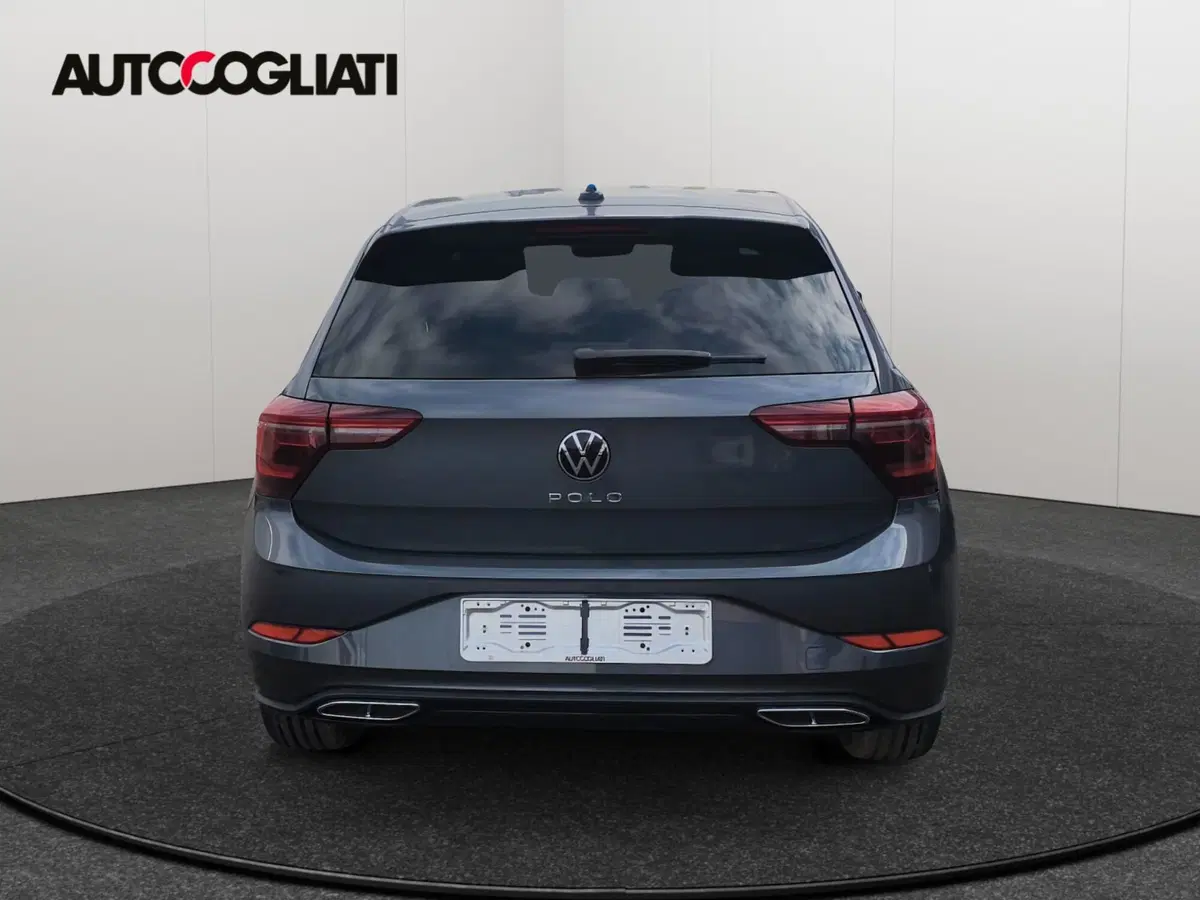 Volkswagen Polo nuova a Lecco (6)