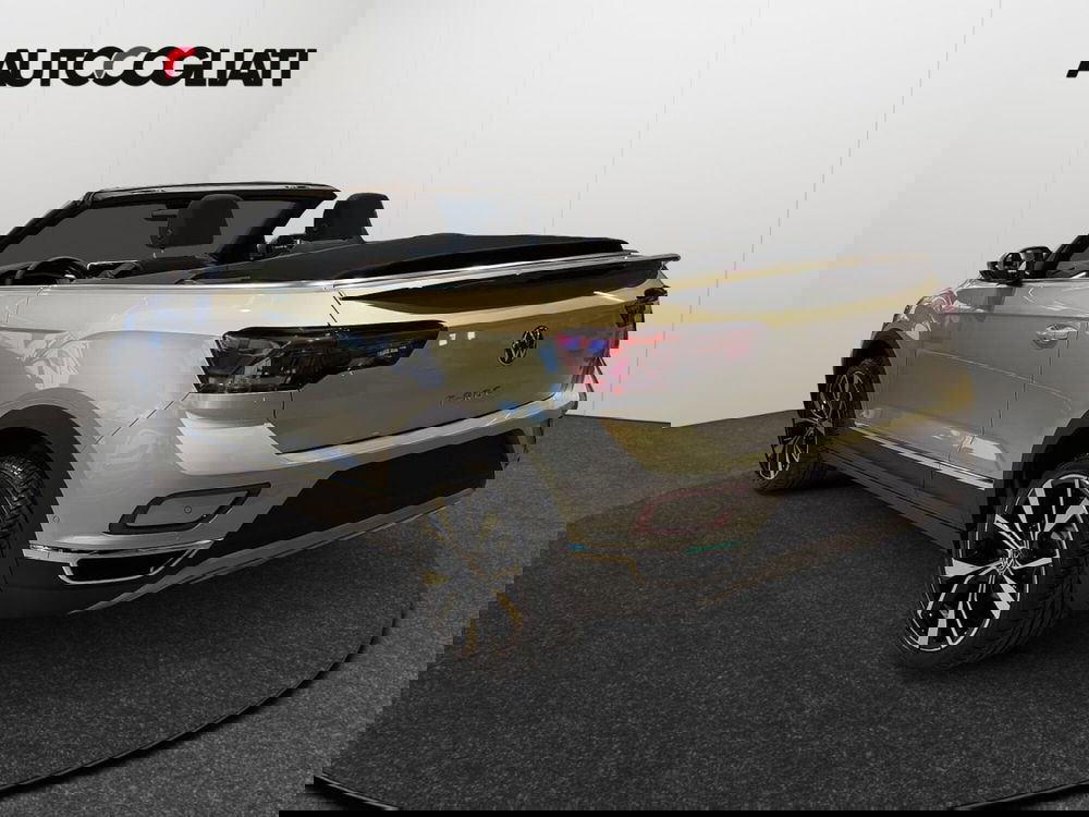 Volkswagen T-Roc Cabrio nuova a Lecco (3)