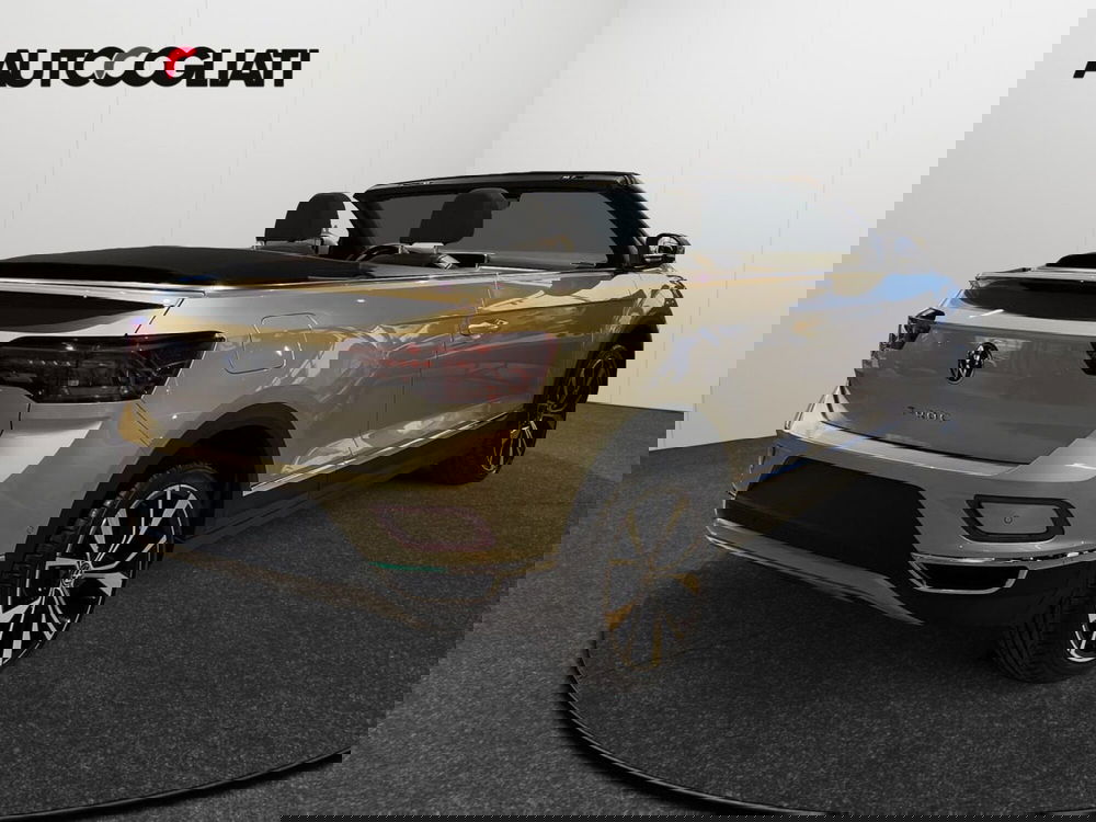 Volkswagen T-Roc Cabrio nuova a Lecco (4)