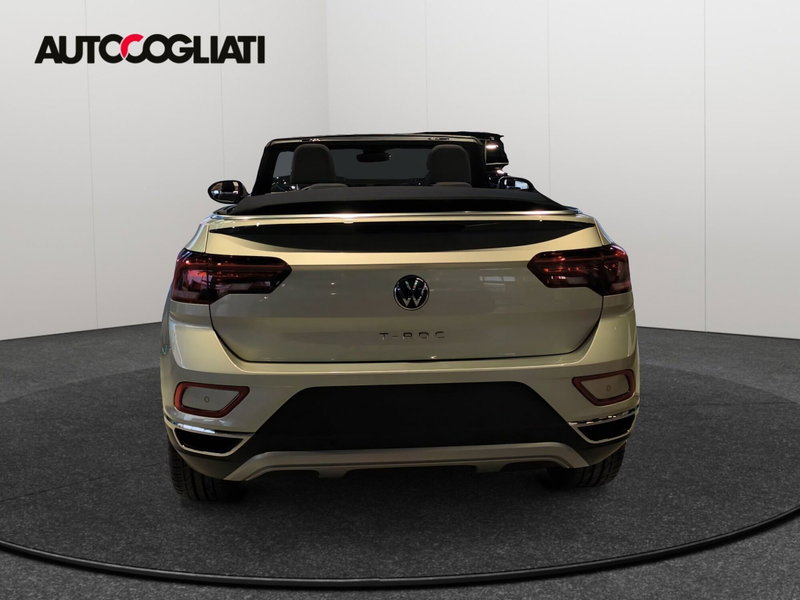 Volkswagen T-Roc Cabrio nuova a Lecco (5)