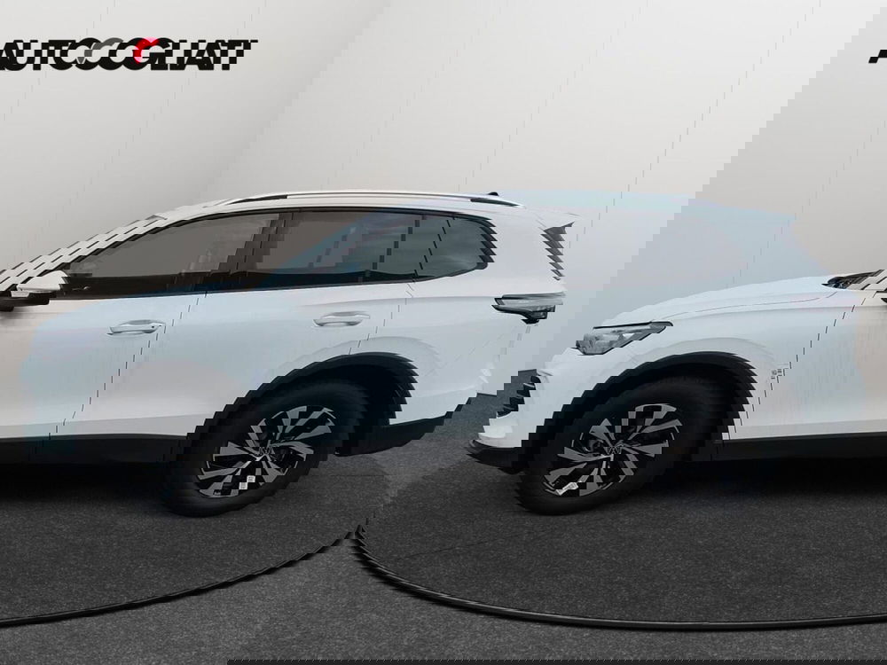 Volkswagen Tiguan nuova a Lecco (3)