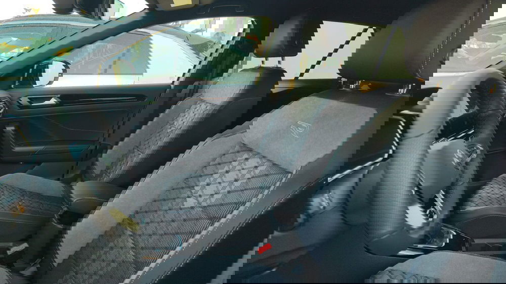 Volkswagen T-Roc nuova a Lecco (6)