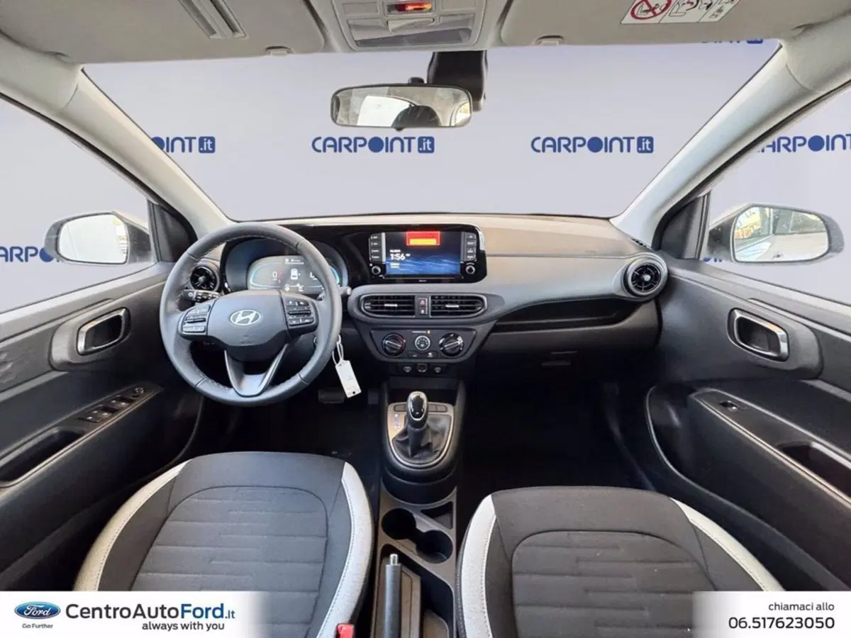 Hyundai i10 nuova a Roma (10)