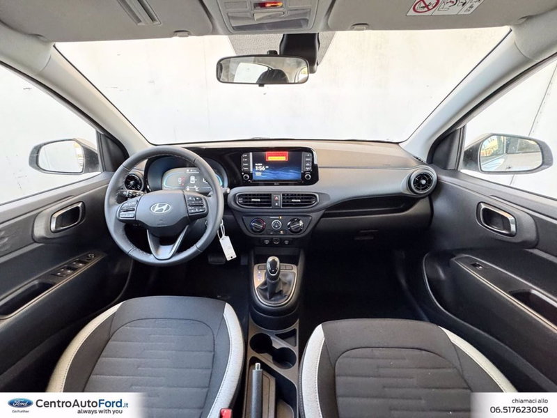 Hyundai i10 nuova a Roma (10)