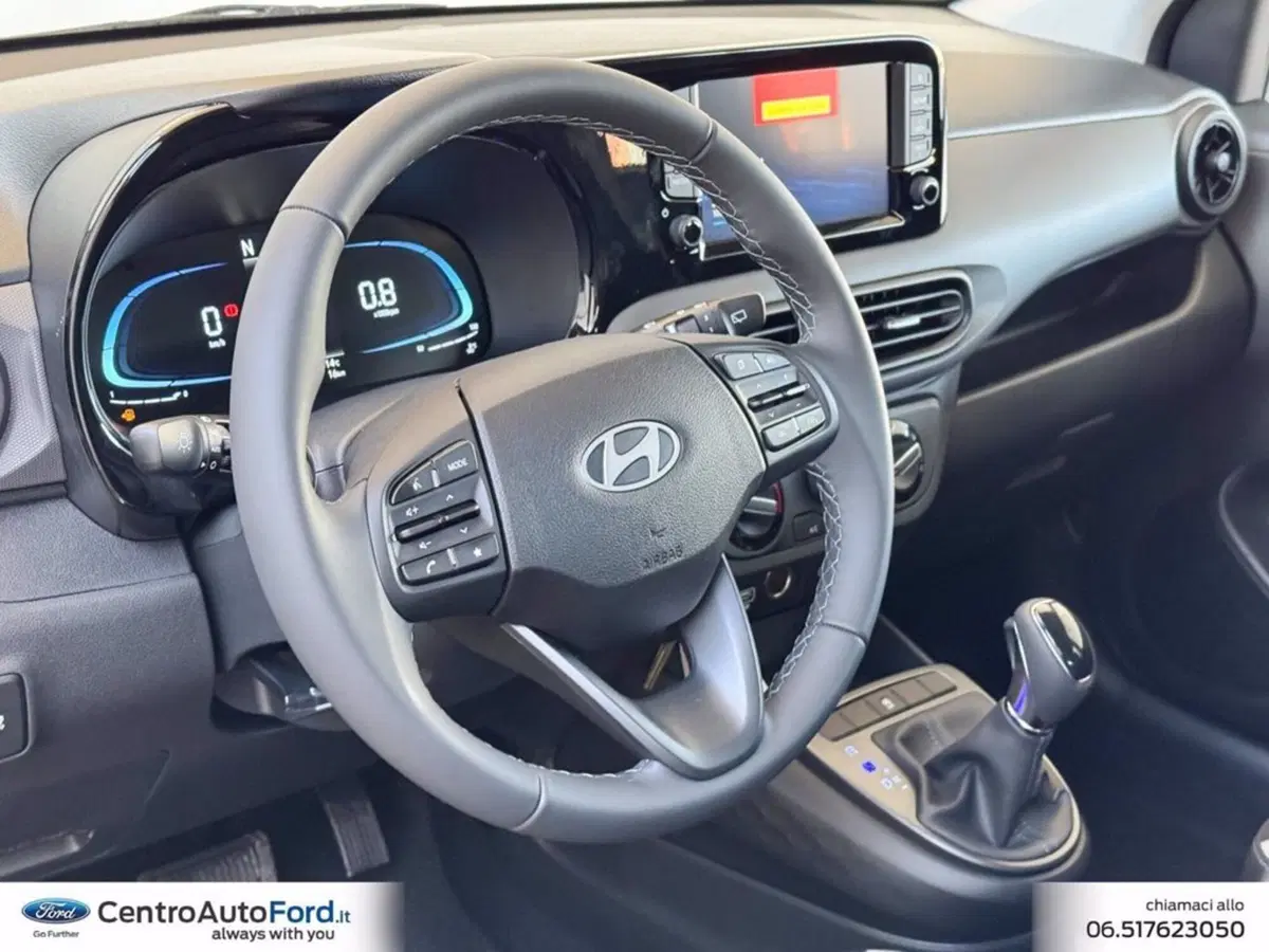 Hyundai i10 nuova a Roma (18)