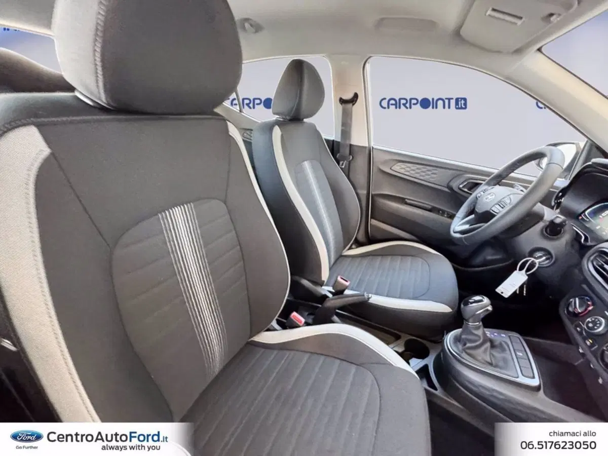 Hyundai i10 nuova a Roma (7)