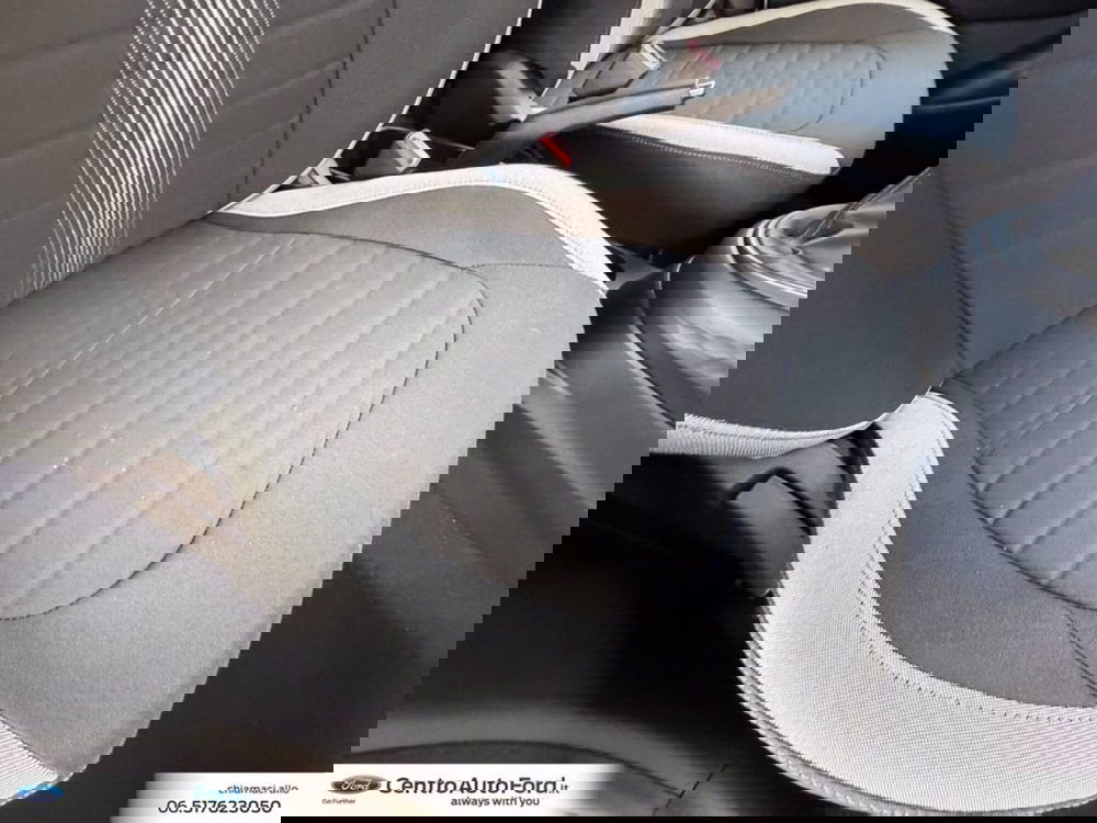 Hyundai i10 nuova a Roma (8)