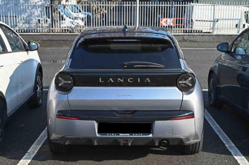 Lancia Ypsilon nuova a Torino (5)