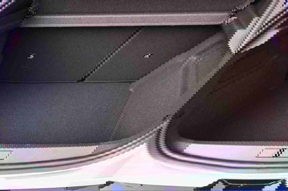 Lancia Ypsilon nuova a Torino (7)