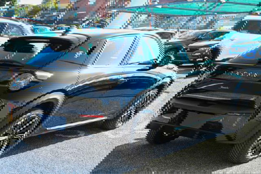 Lancia Ypsilon nuova a Torino (5)