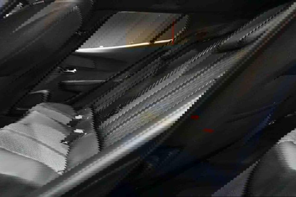 Peugeot 2008 nuova a Torino (13)