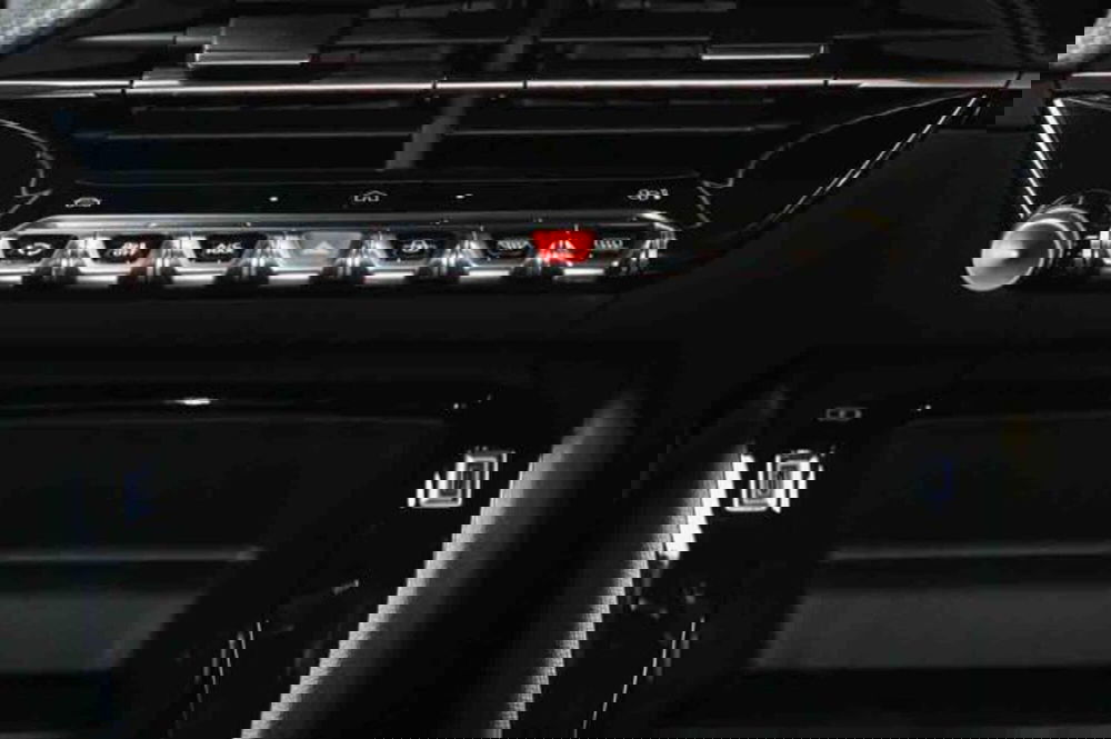 Peugeot 2008 nuova a Torino (17)