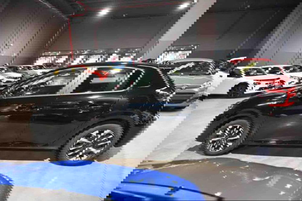 Peugeot 208 nuova a Torino (8)