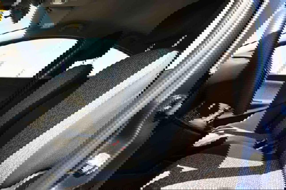 Lancia Ypsilon usata a Torino (10)