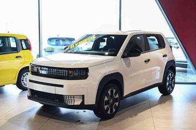 Fiat Grande Panda 1.2 Business 100cv nuova a Pianezza