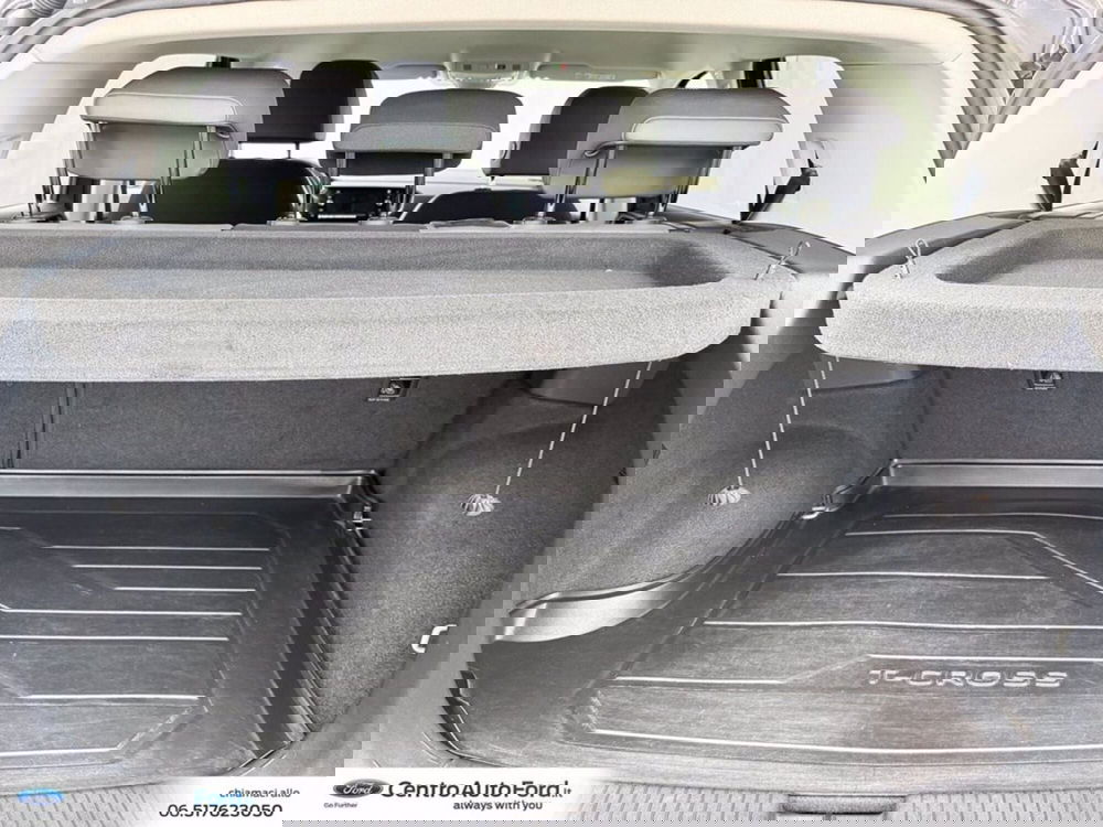 Volkswagen T-Cross usata a Roma (11)