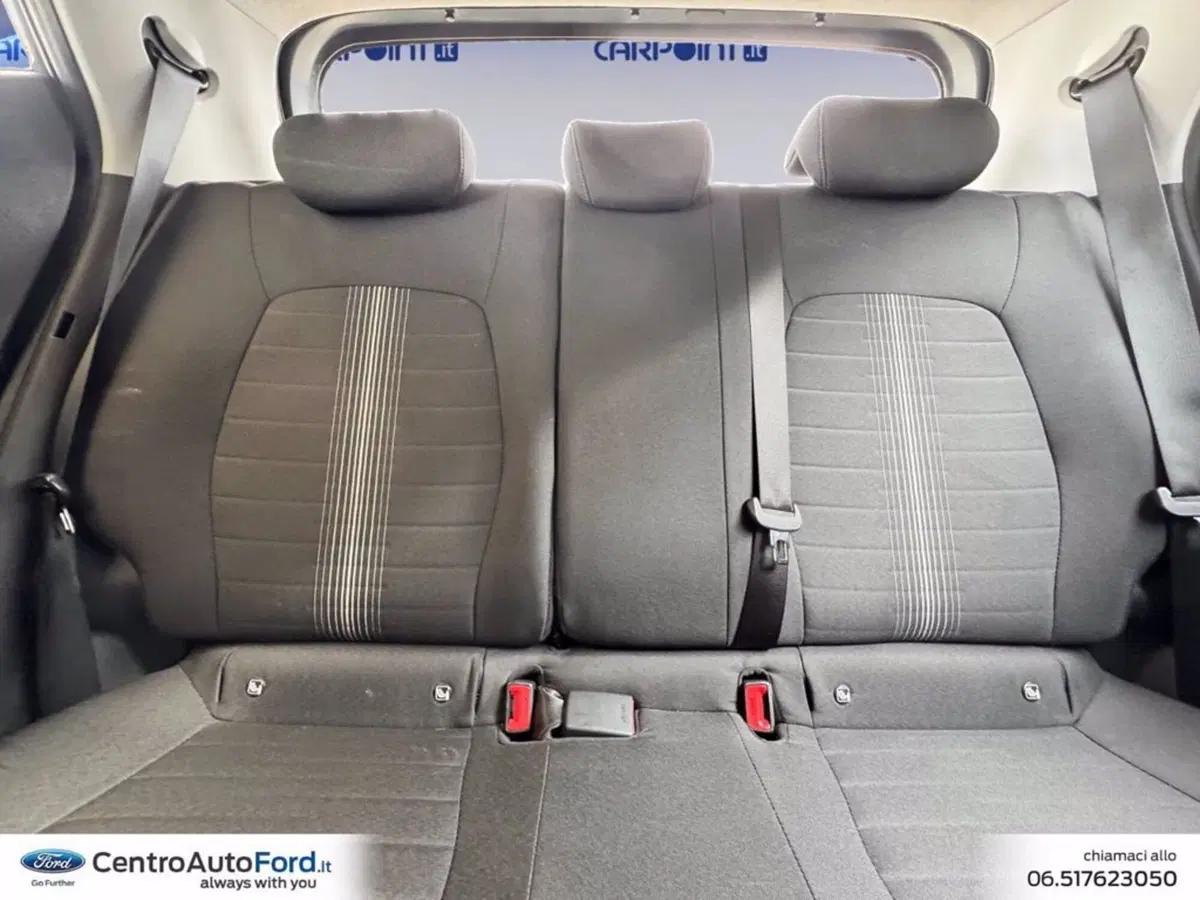 Hyundai i10 usata a Roma (8)