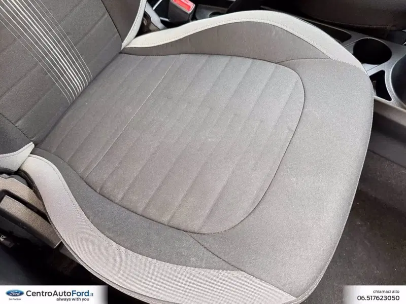 Hyundai i10 usata a Roma (8)